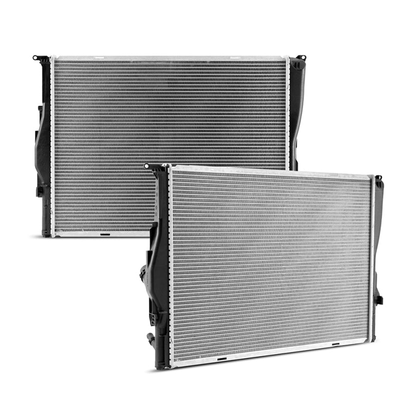 Mishimoto BMW 323 Replacement Radiator 2006-2011 | OEM-Quality Cooling Solution
