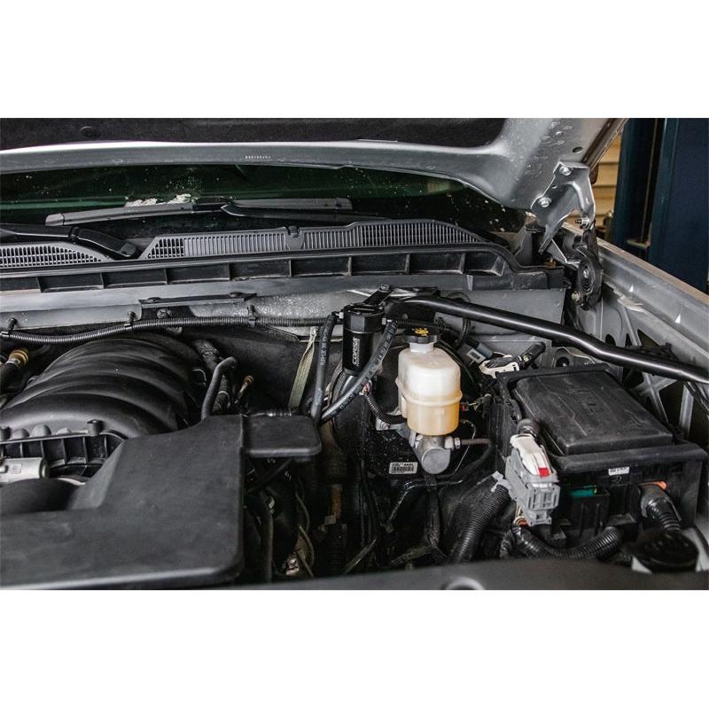 Corsa 14-19 GM Silverado/Sierra (15-20) Tahoe/Yukon/Suburban/Yukon XL/Escalade (5.3L V8) Catch Can