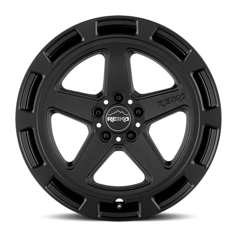 R  Teton Satin Black    17x8