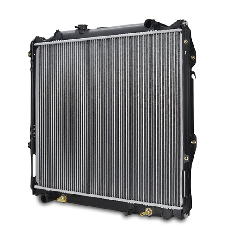 Mishimoto Toyota 4Runner Replacement Radiator 1996-2002 * OEM Fitment, Aluminum Core, Plastic End Tanks