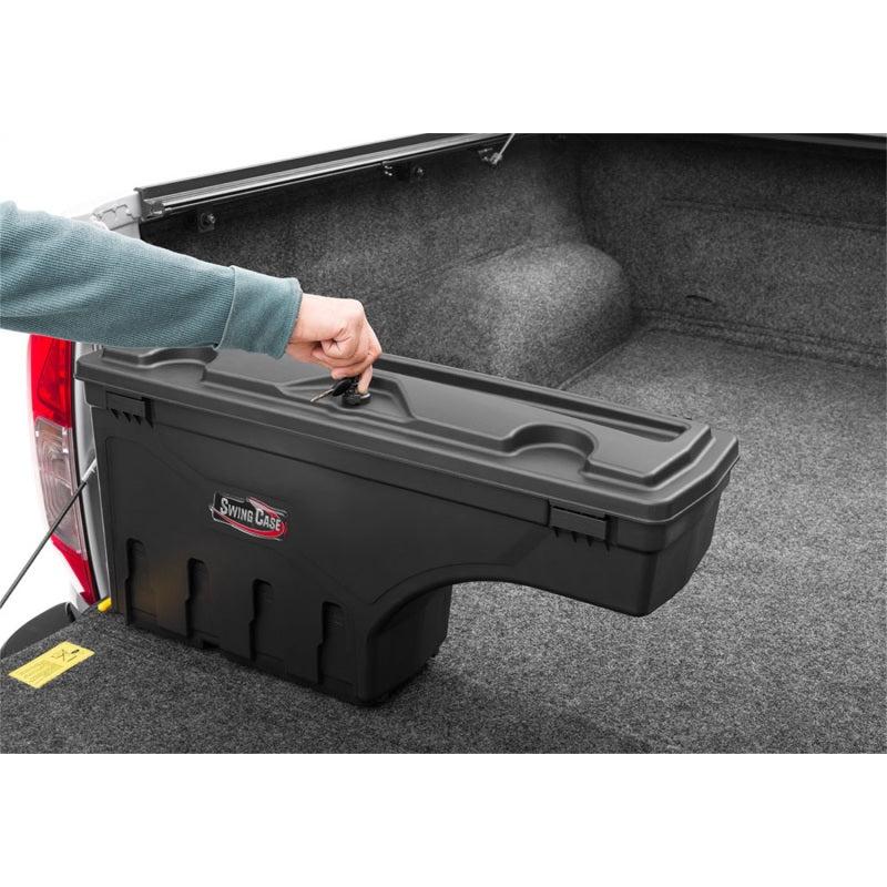 UnderCover 2022 Nissan Frontier Ext/Crew All Beds Drivers Side Swing Case - Black Smooth