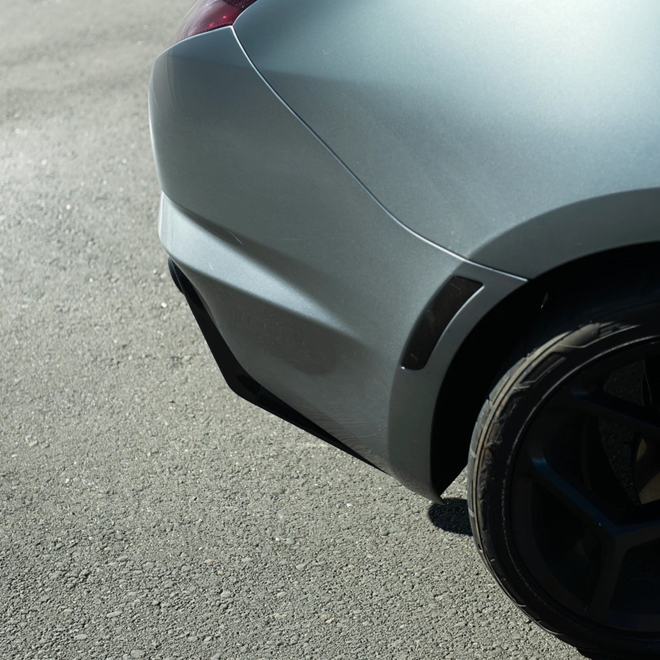 2016-2024 Chevrolet Camaro EOS Performance Style Rear Bumper Diffuser