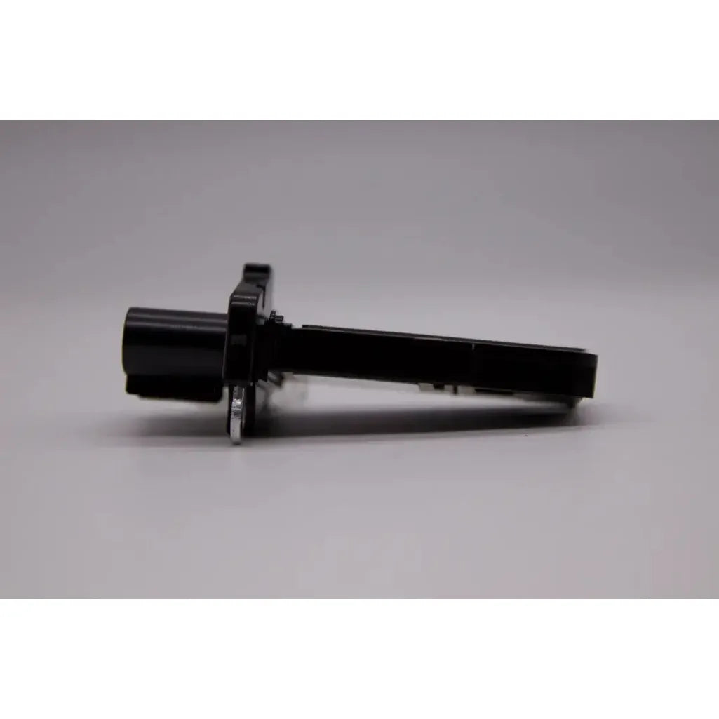 State-of-the-art hybrid electronics ensure accurate ignition and injector timing 350339-C