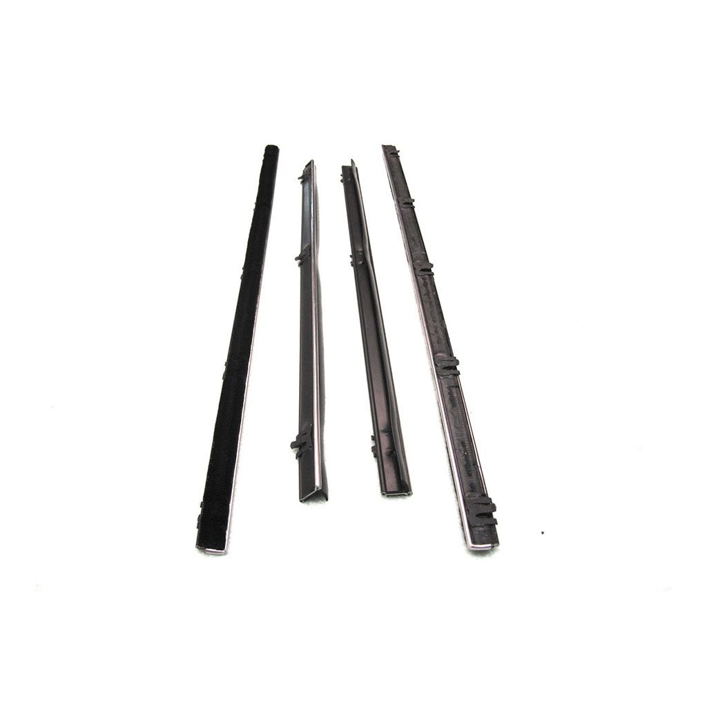 KD2026 - Quarter Window Belt Weatherstrip
