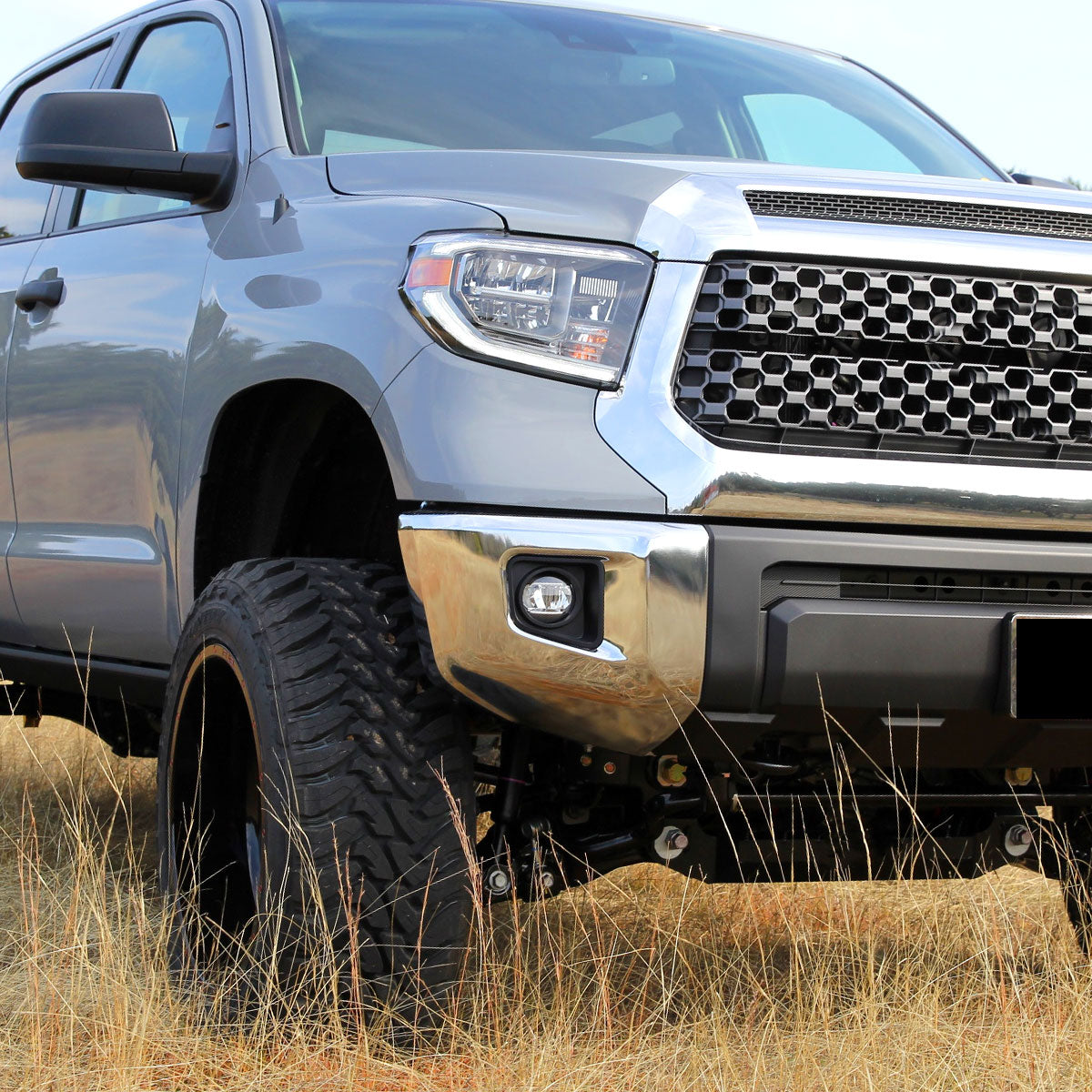 2014-2020 Toyota Tacoma/Tundra/Corolla/Highlander/RAV4 LED Fog Lights (Chrome Housing/Clear Lens)