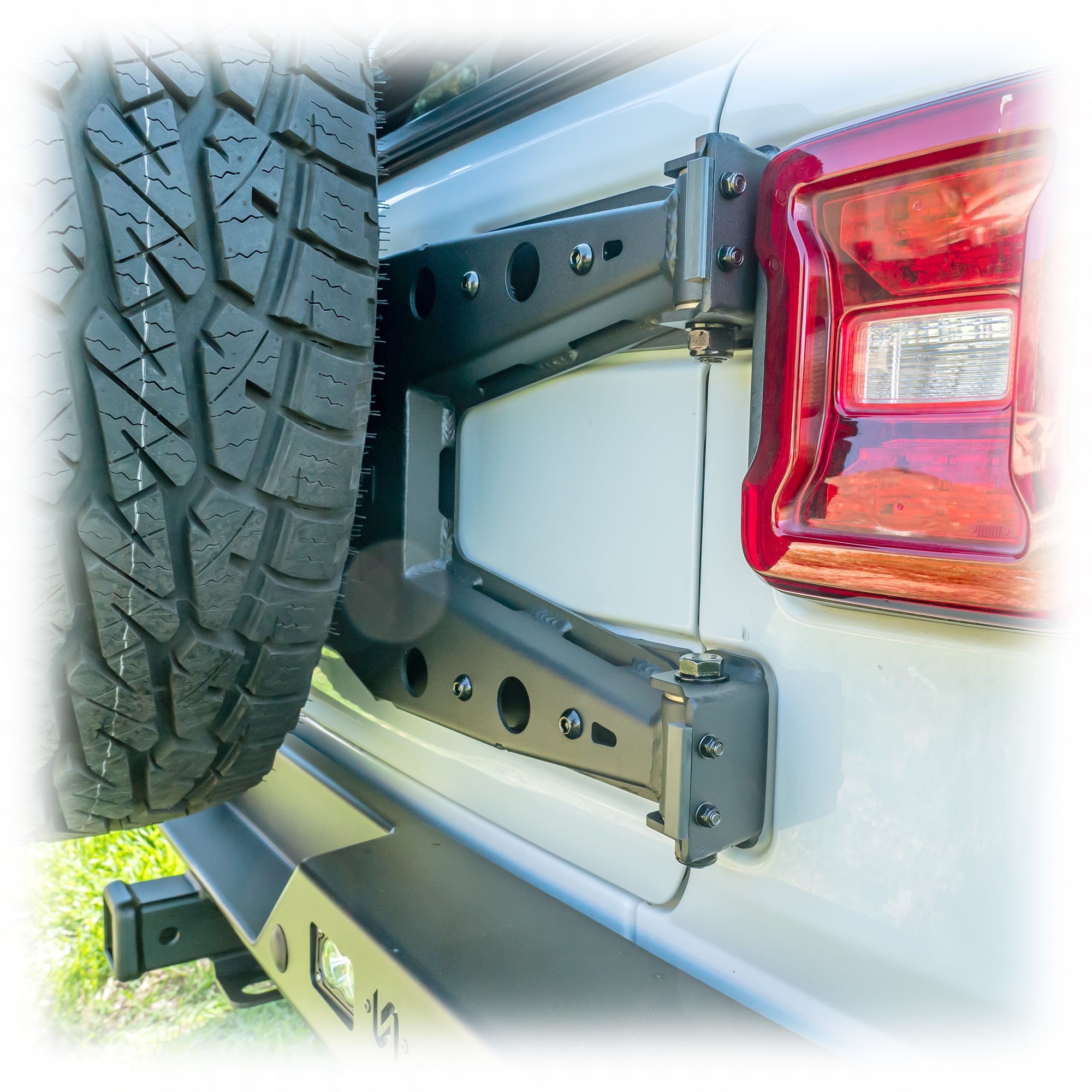 Jeep Wrangler JL Tailgate Reinforcement Tire Carrier | 2018–2025