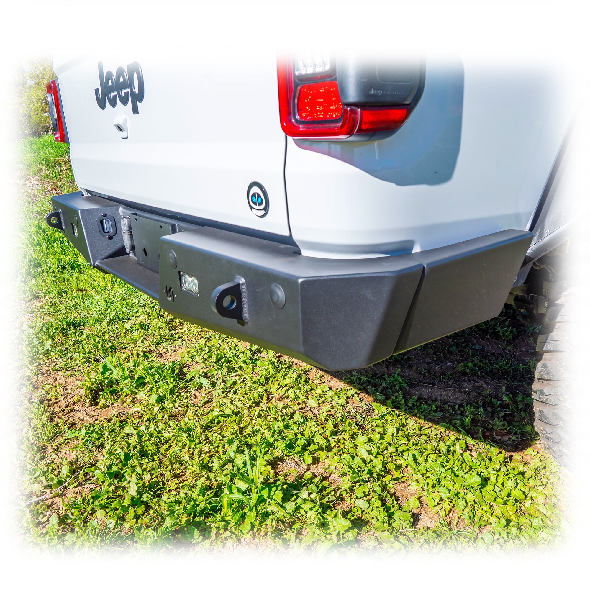Jeep JT Gladiator Rear Bumper with Frame-Mounted Rock-Slider Wings | 2020–2026