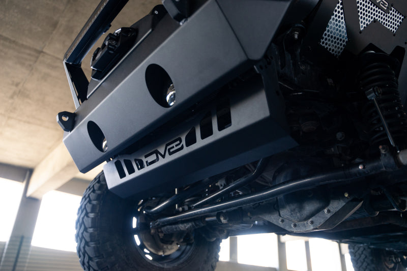 DV8 Offroad Jeep Wrangler JL & Gladiator JT Sway Bar Disconnect Skid Plate (Part Number: SPJL-02)