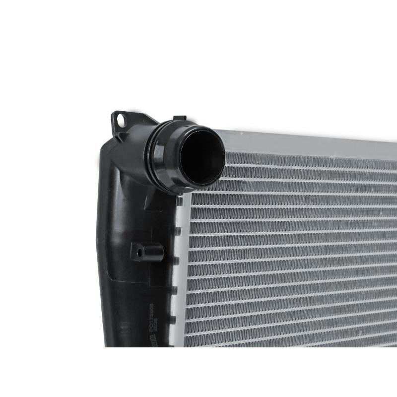 aFe BladeRunner OER Series Radiator 01-06 BMW 3-Series (E46) 01-06/ Z4 (E85/86) 03-08