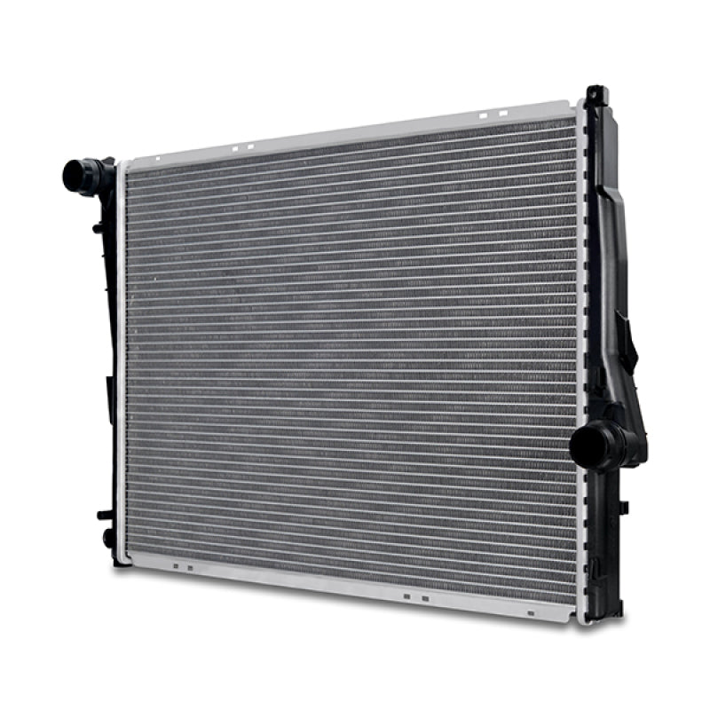 Mishimoto BMW E46 3-Series Replacement Radiator 1999-2006 - Direct OEM Fit for 2001-2005 BMW 320i, 325i, 330i, and More