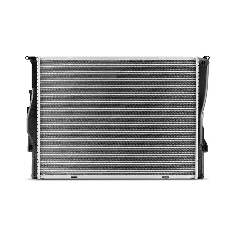 Mishimoto BMW 323 Replacement Radiator 2006-2011 | OEM-Quality Cooling Solution