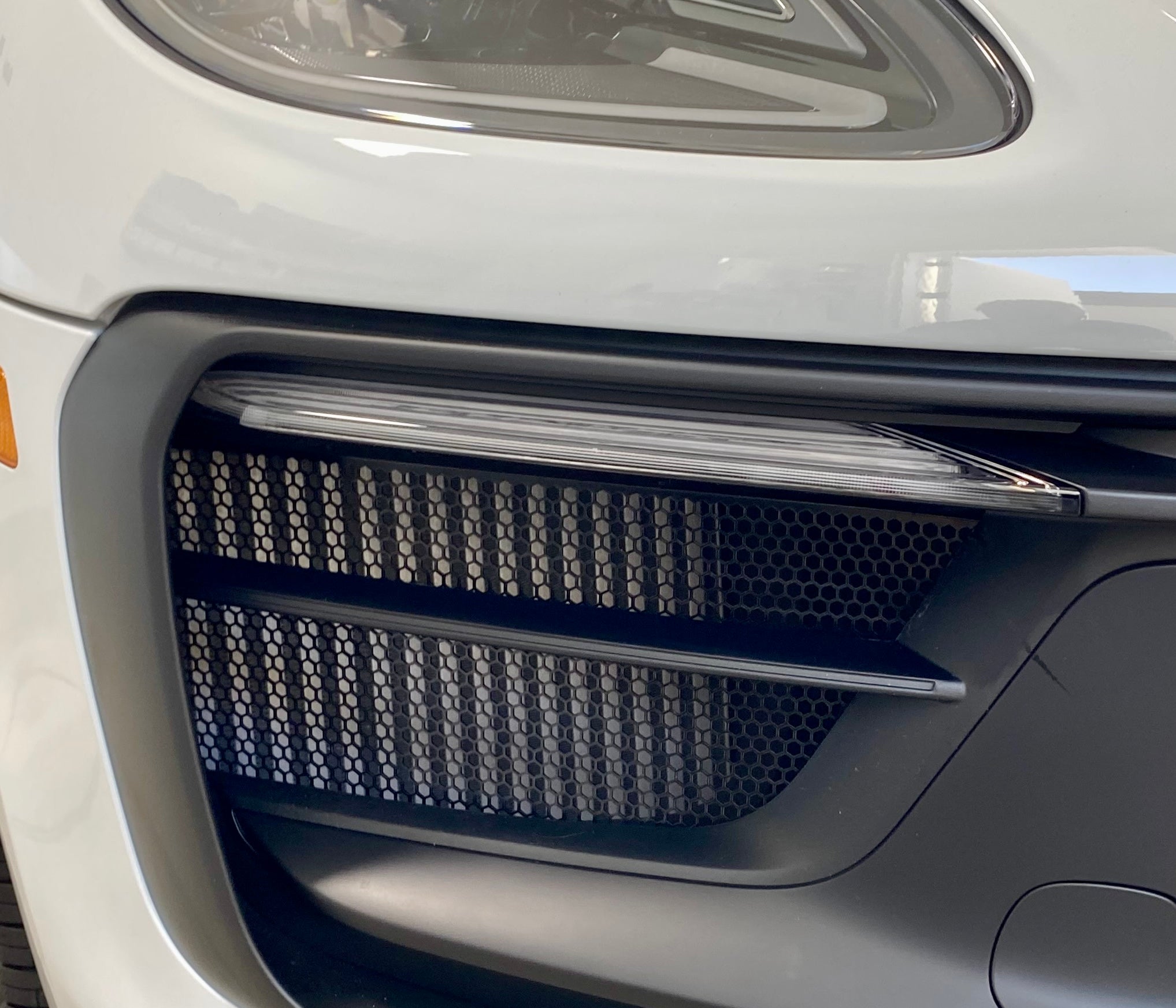 Radiator Grilles for 2022-2026 Porsche Macan S and GTS Models