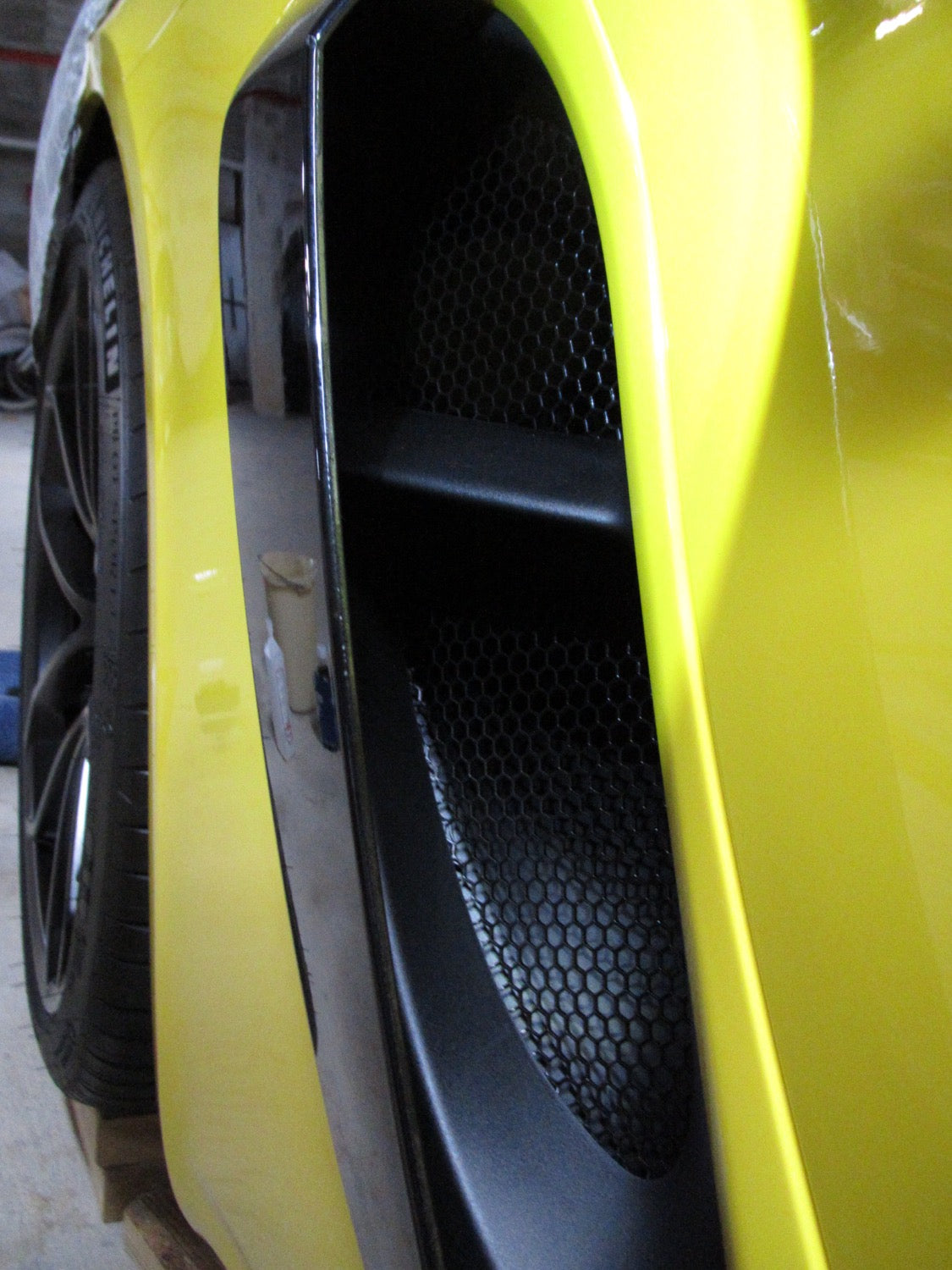 Porsche 718 2020+ 4.0 Boxster & Cayman Spyder & GT4 Side Intake Radiator Grilles