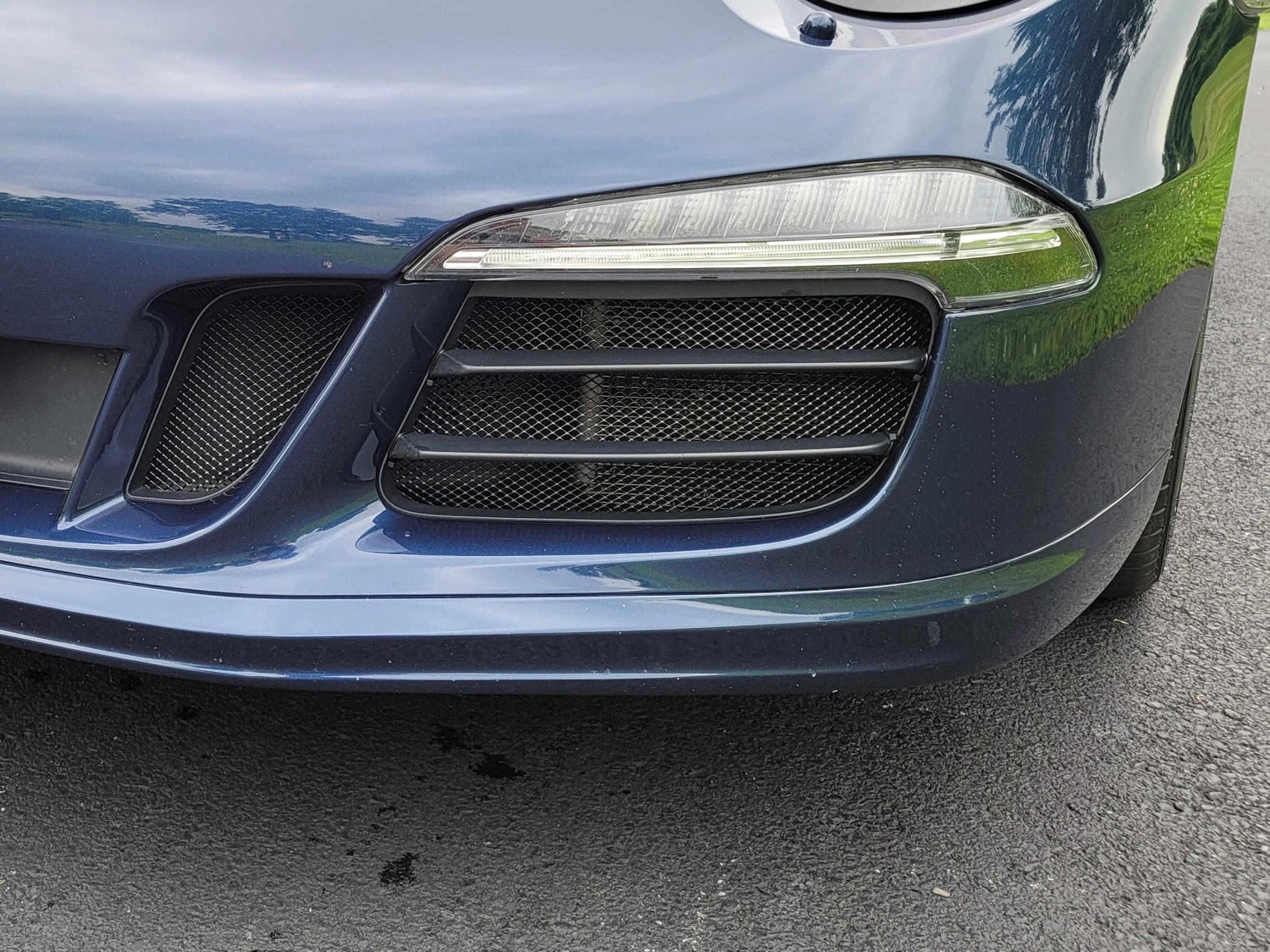 Porsche 911 991.1 (2012.5-2016) GTS and Sport Design Front Radiator Grilles