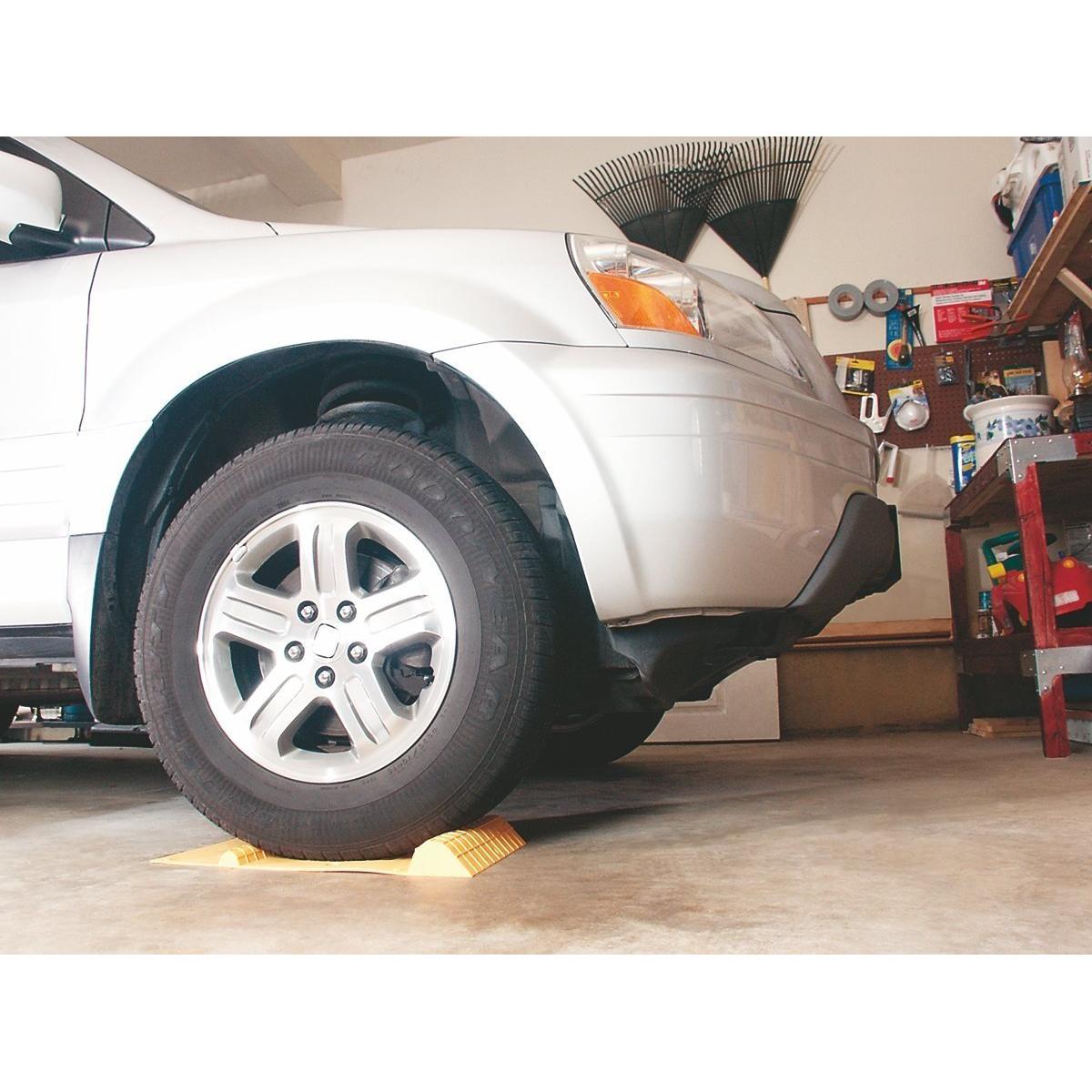 Park Right Yellow Parking Mat 37356-SR1 Performance